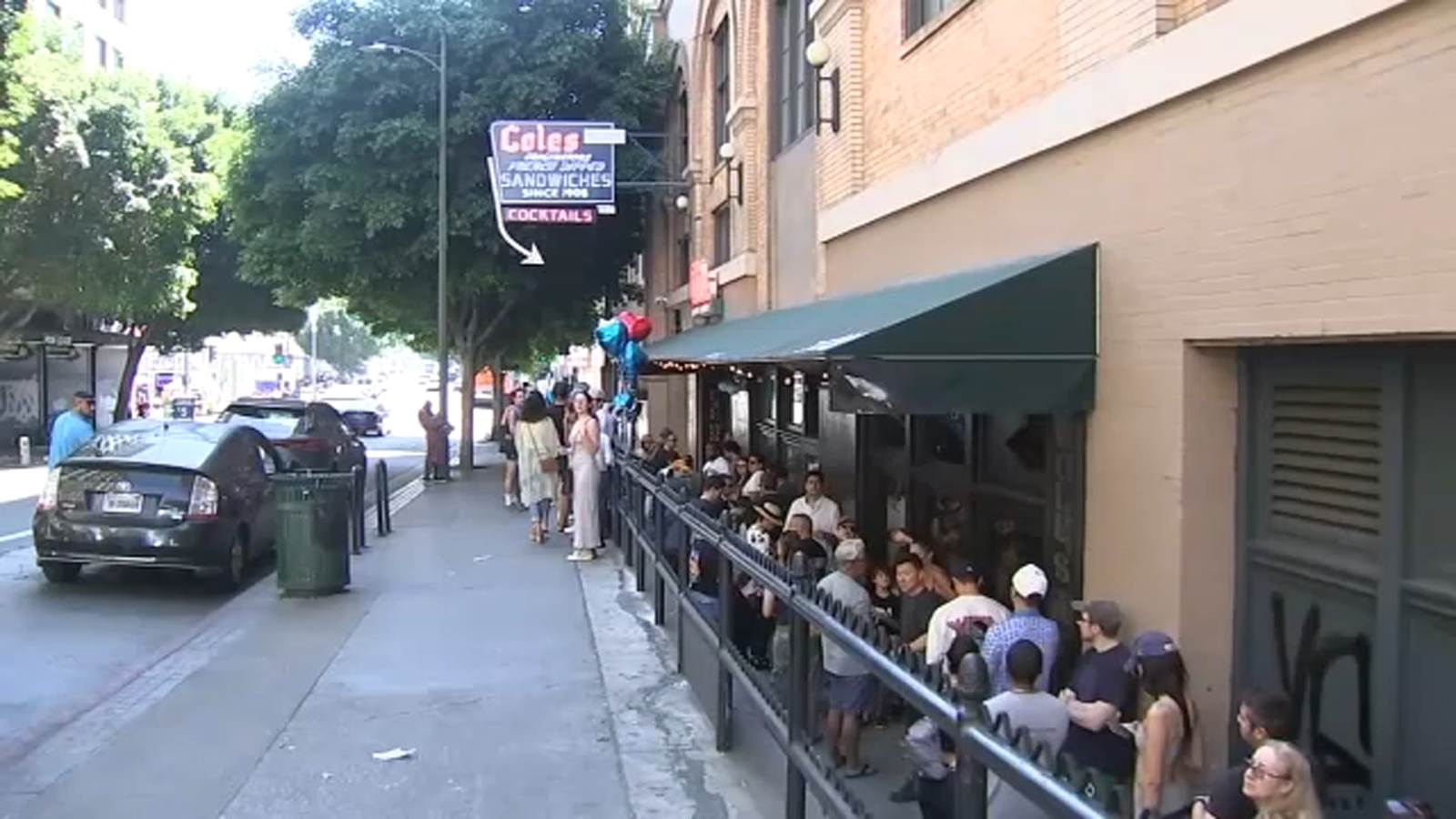 Cole's French Dip closes for good after more than 100 years in LA
