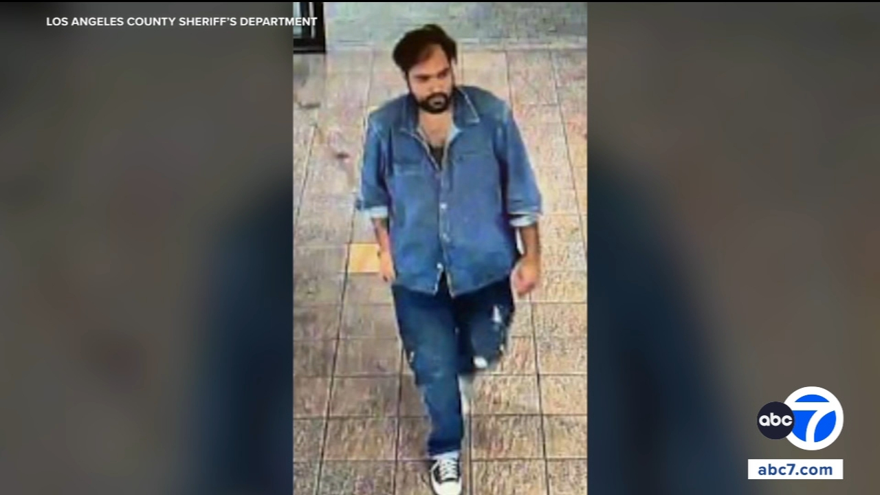 Man accused of exposing himself, assaulting woman in Santa Clarita Whole Foods store