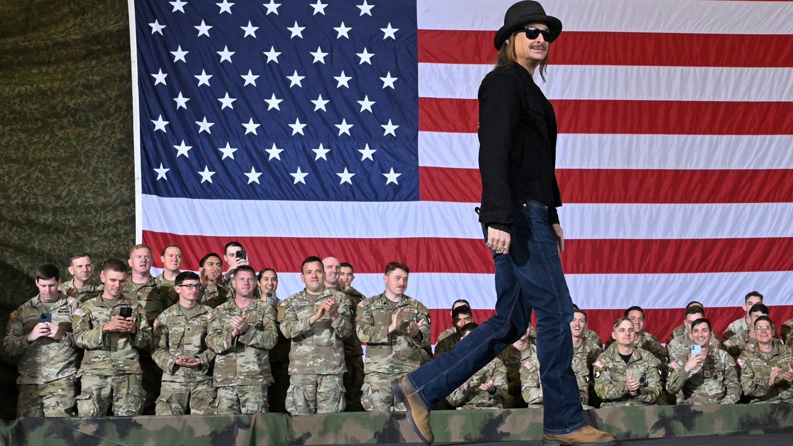 Kid Rock news: Army reviewing after Apache helicopter flyby near Trump supporter’s Nashville home Kid Rock news: Army reviewing after Apache helicopter flyby near Trump supporter’s Nashville home