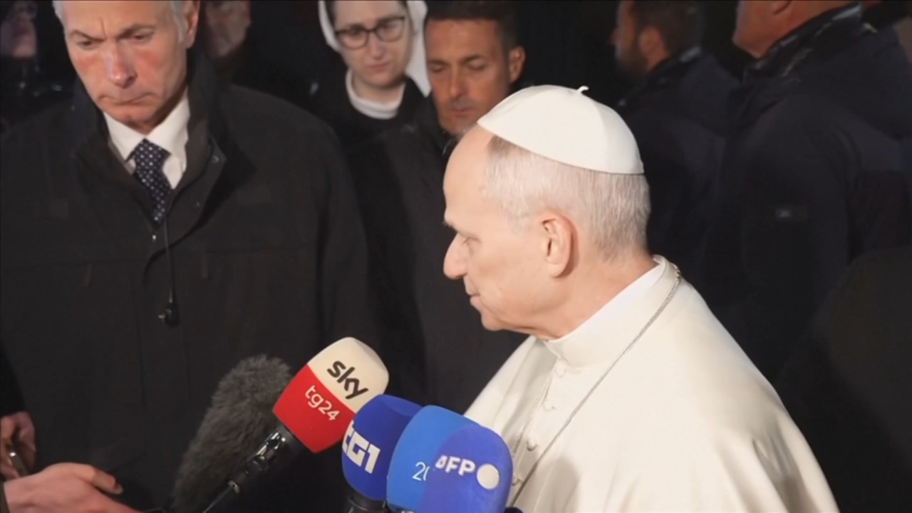 Pope Leo XIV urges an Easter end to the US-Israel war on Iran, calling for dialogue