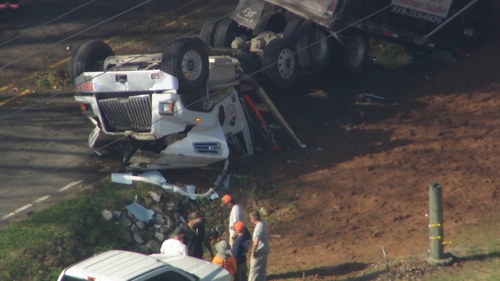 Dump truck crash on Covered Bridge Road in Johnston County kills driver ...