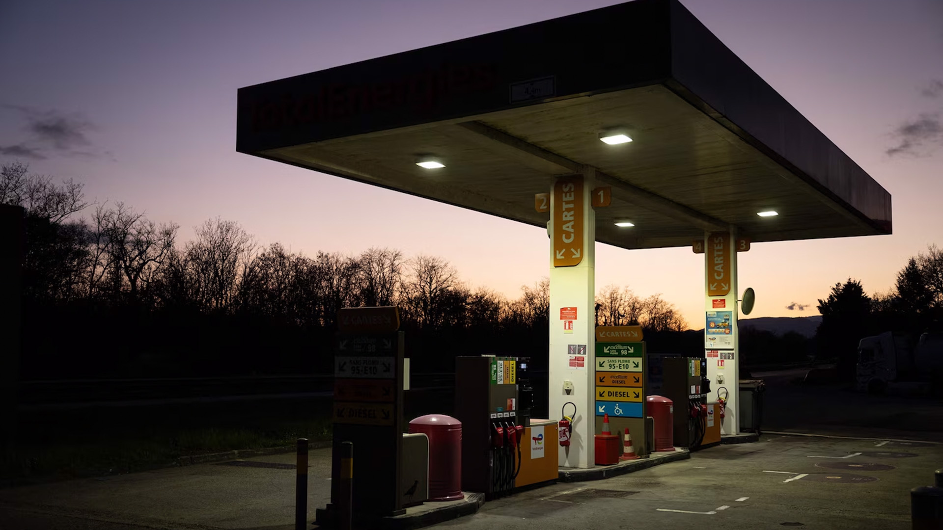This photograph shows an empty gas station in Lutterbach, eastern France, on April 1, 2026.