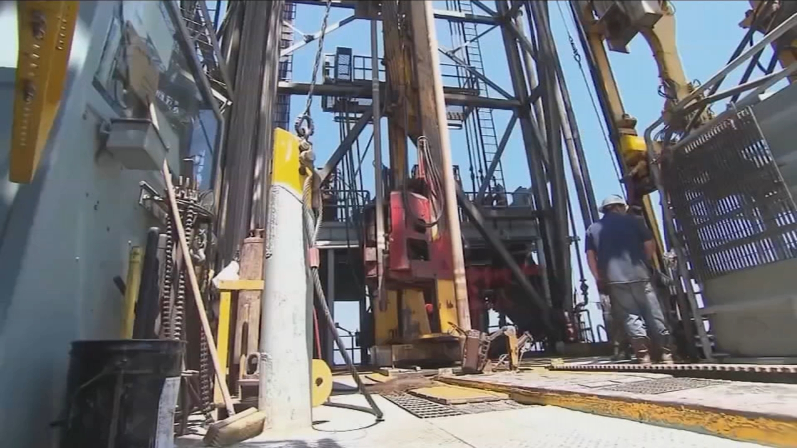 Trump exempts oil drilling companies from the Endangered Species Act by invoking special powers