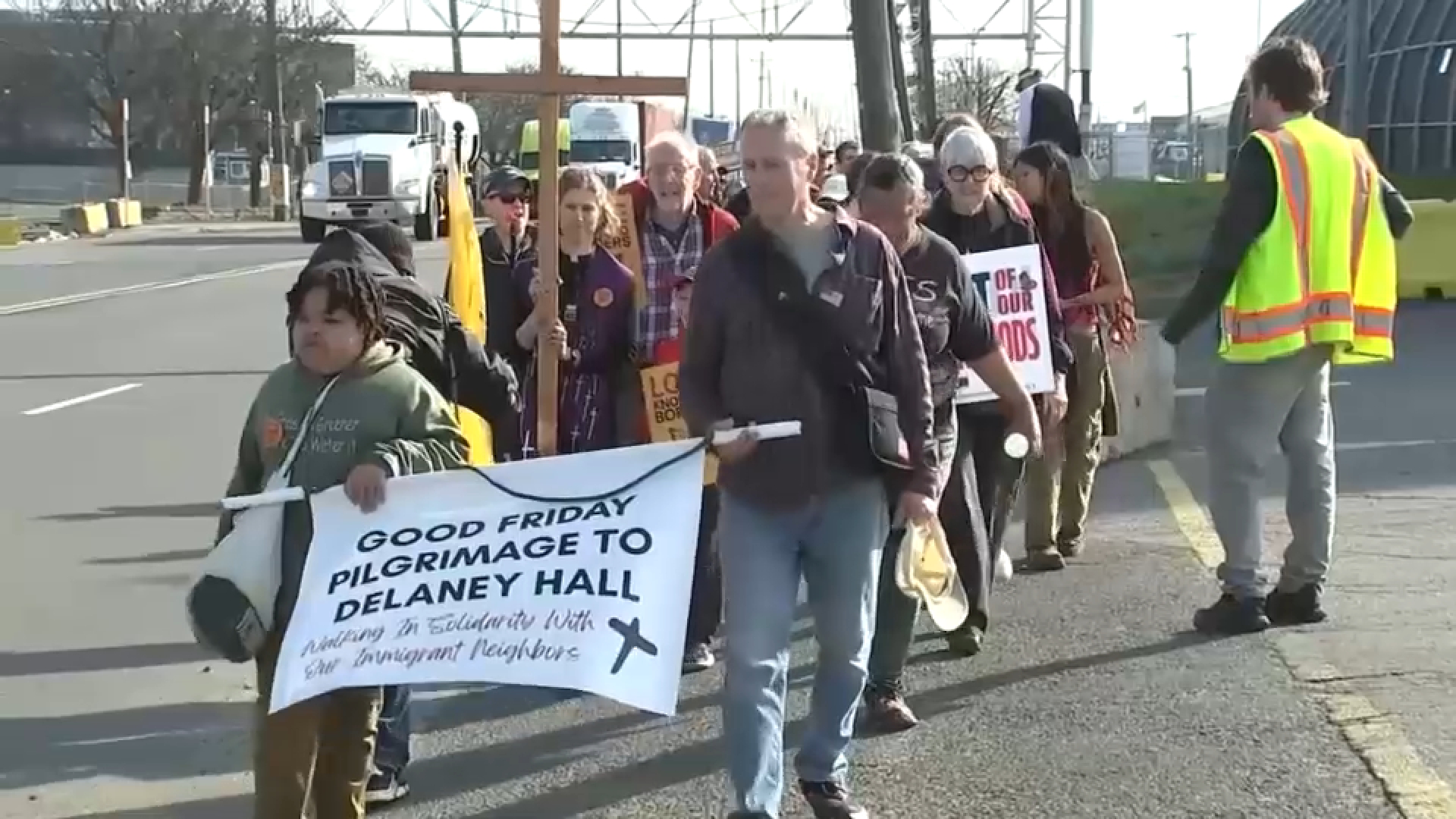Community holds Good Friday pilgrimage in support for NJ migrants in detention