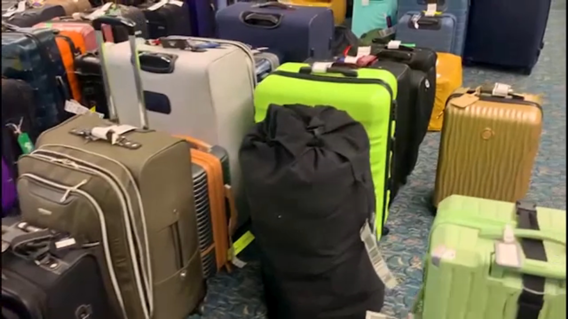 abc7.com - United and JetBlue airlines raise checked bag fees. Here's everything you need to know, including new costs