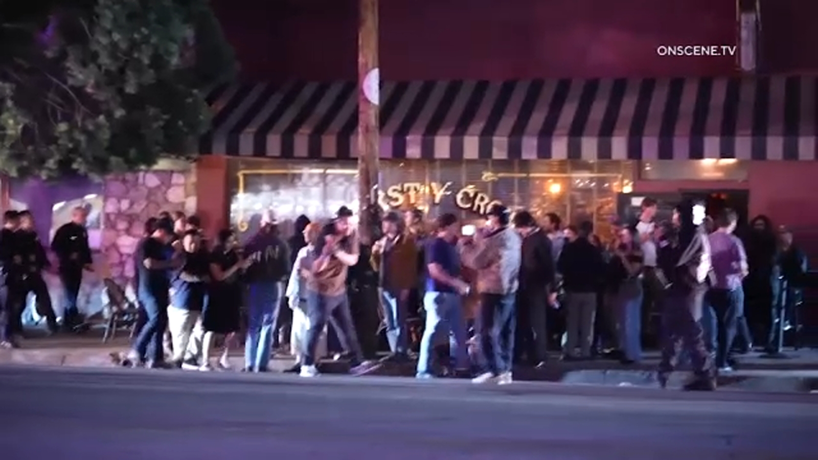 Police investigating possible swatting incident at Los Globos nightclub in Silver Lake