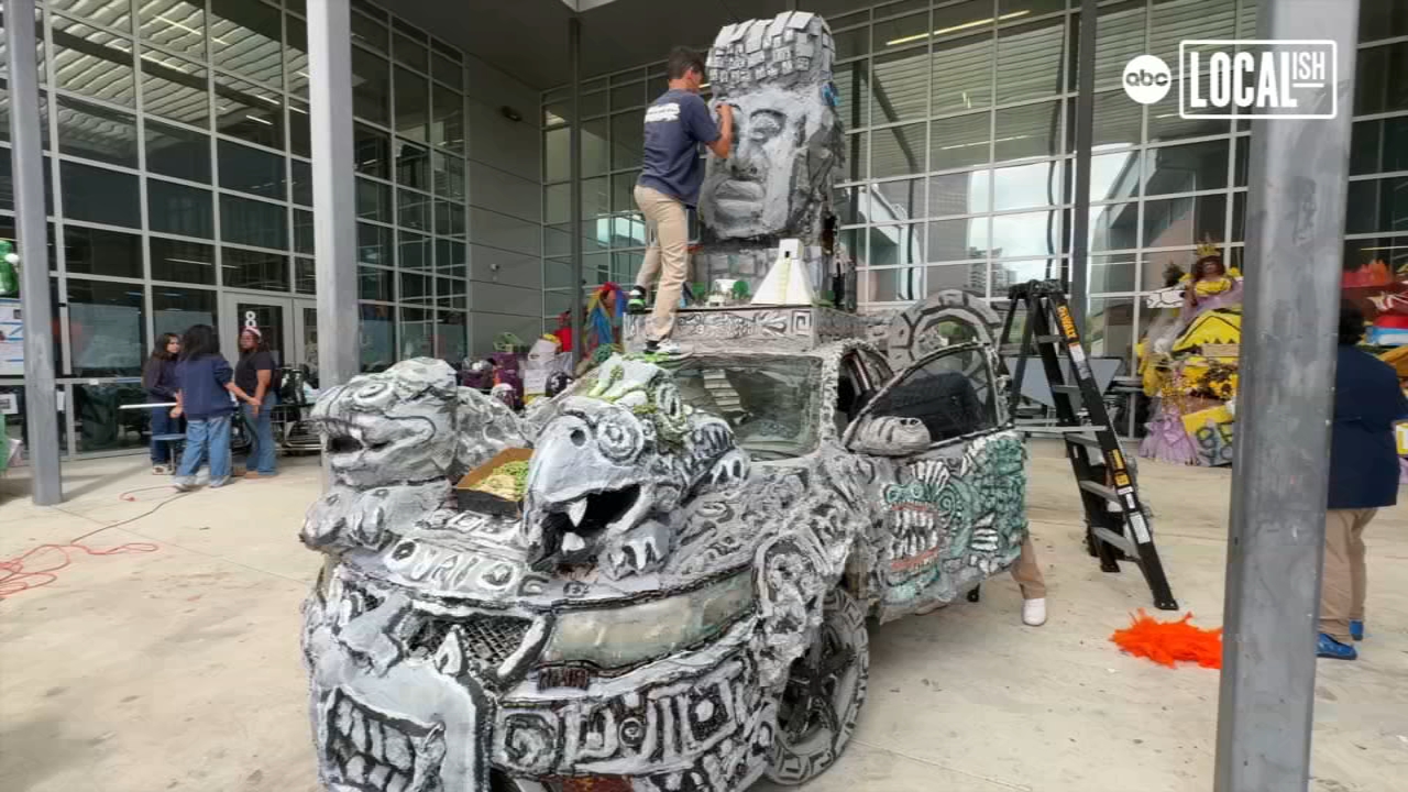 Middle schoolers build Art Car honoring Olmec Civilization