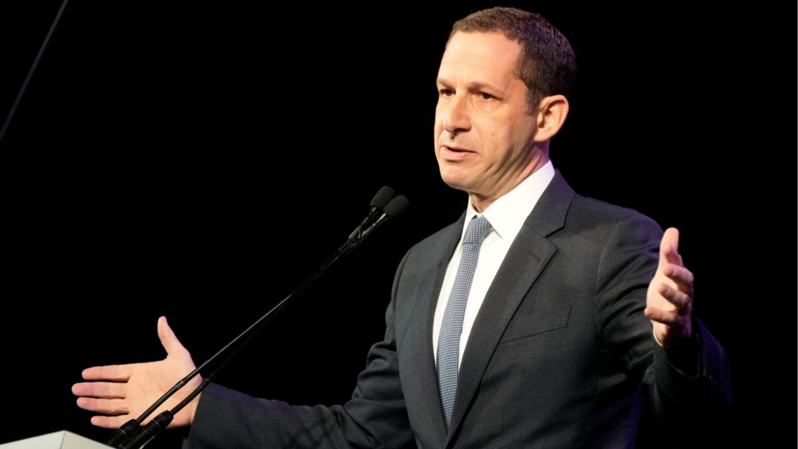 SF mayor hands out 127 layoff slips amid plans to cut 500 city positions