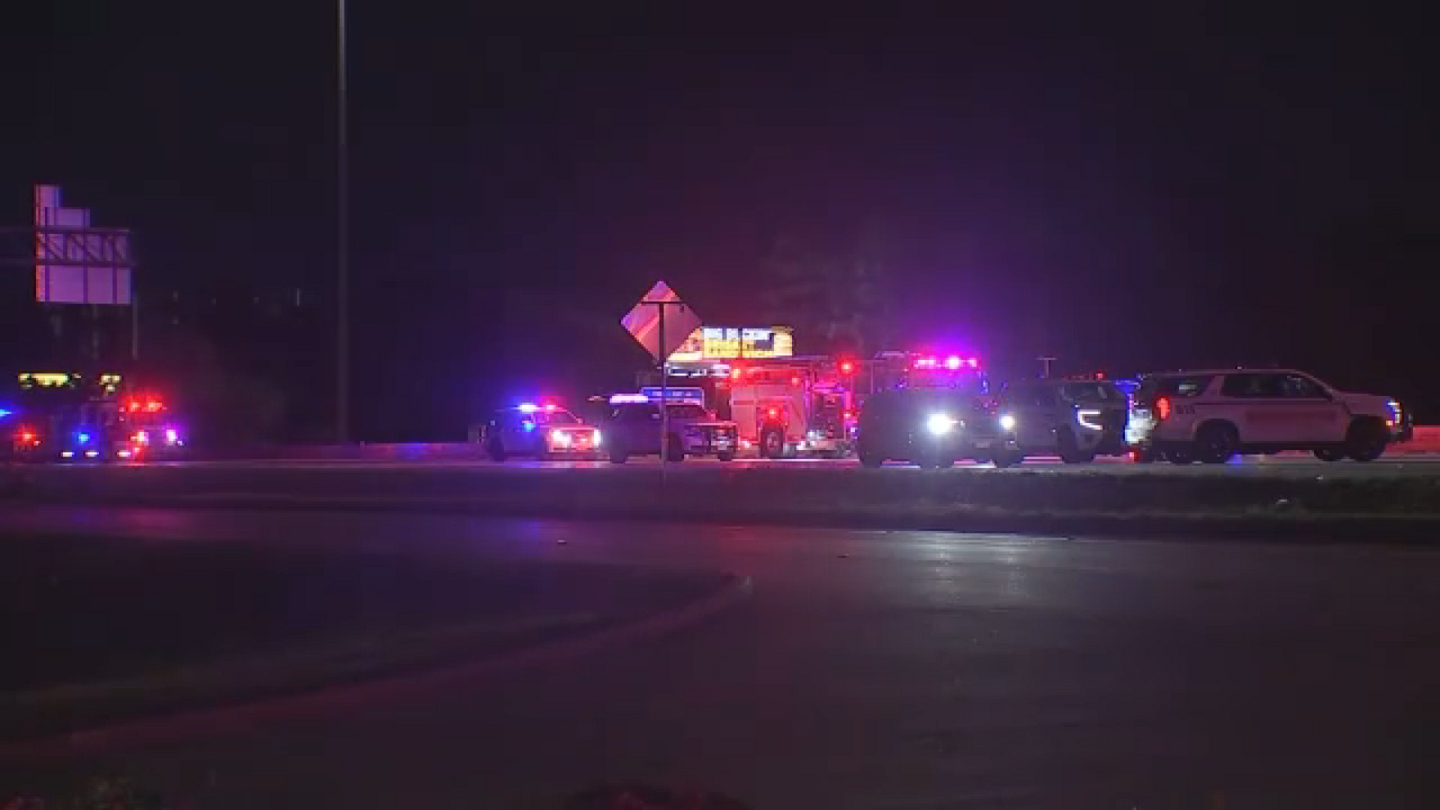 Portion of North Freeway closed in Spring area after pedestrian hit and killed, HCSO says