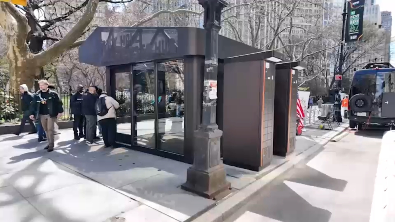 Nation's 1st hub for delivery workers to rest, recharge opens in Lower ...