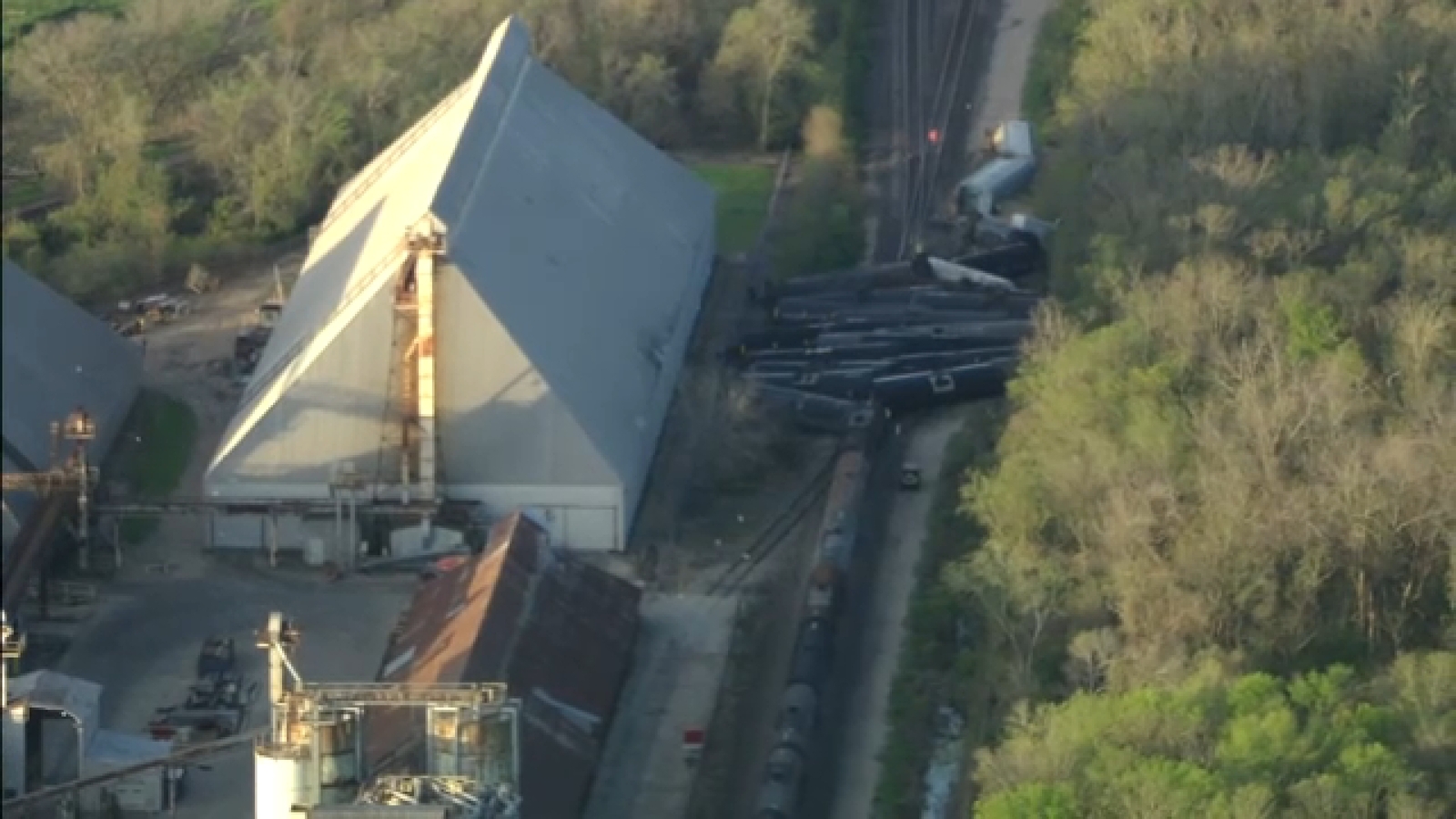 24-car train derailment caused by unexpected emergency brake activation, NTSB report says
