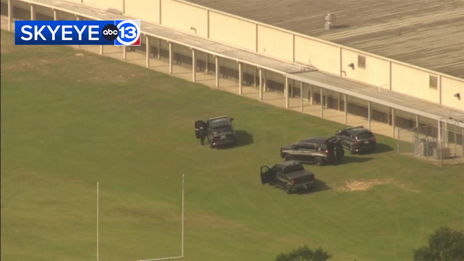 Heavy police presence seen at Splendora High School on Thursday afternoon