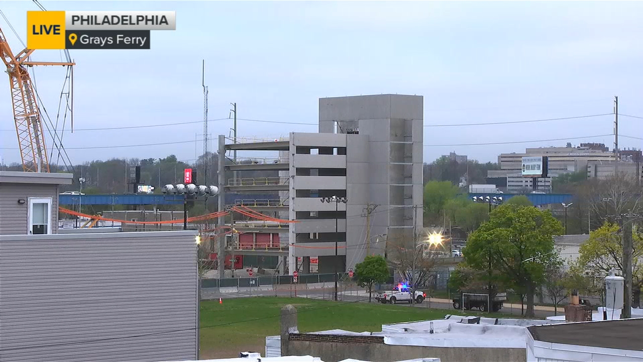 2 missing workers presumed dead after parking garage collapse