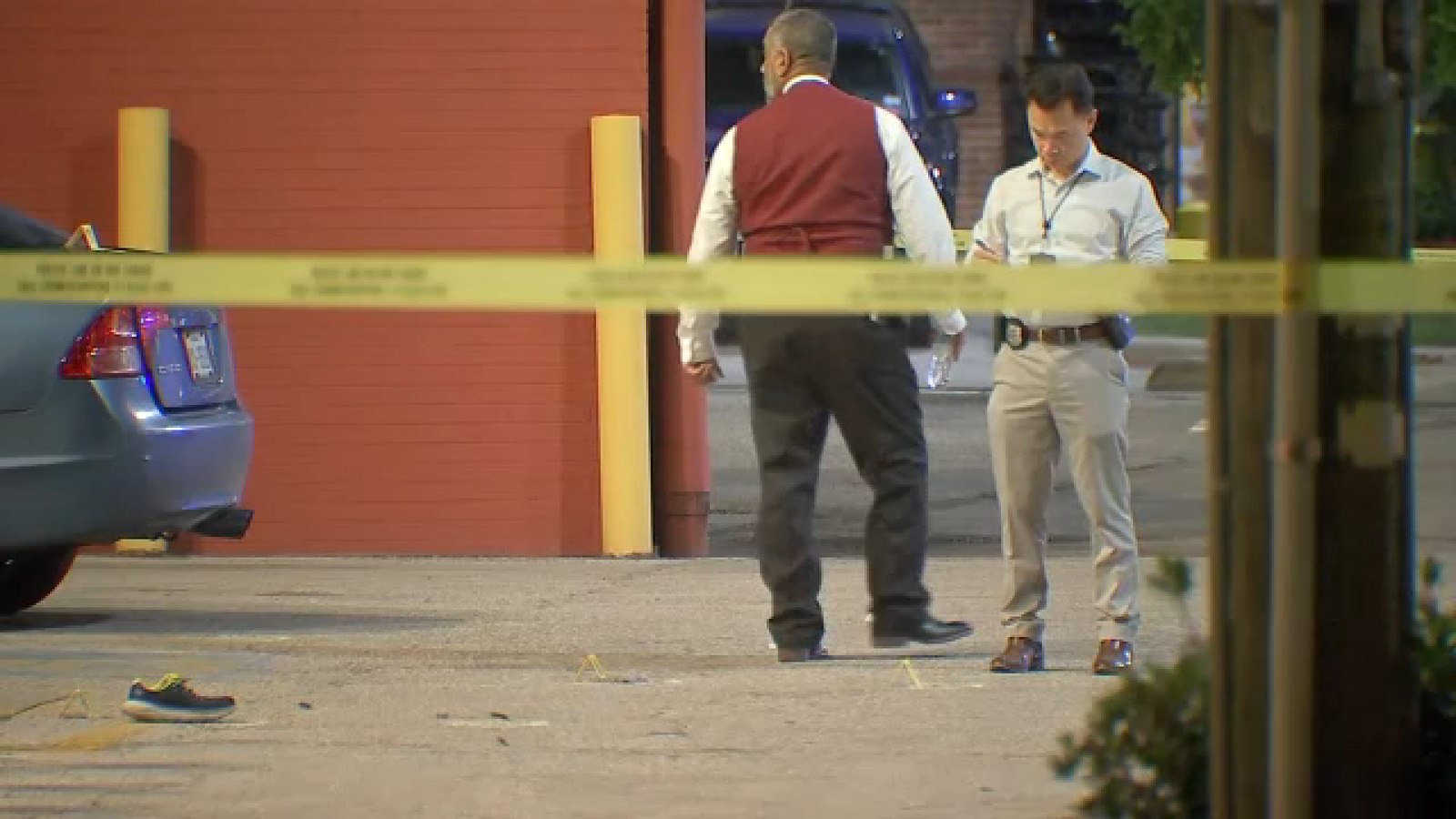 Suspect shot, killed by officer during traffic stop in north Houston, police say