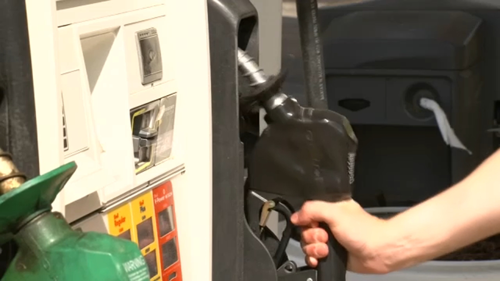 Gas prices soar in US after Iran escalation