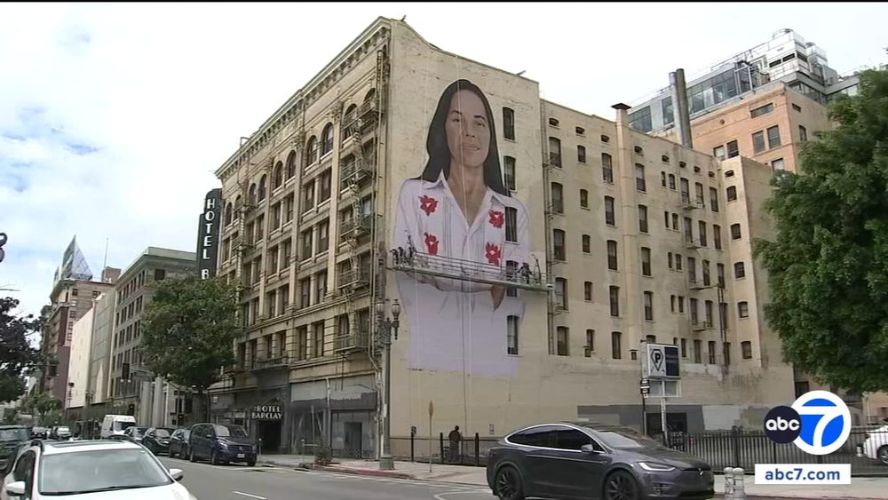 Dolores Huerta depicted in newly unveiled mural in downtown LA
