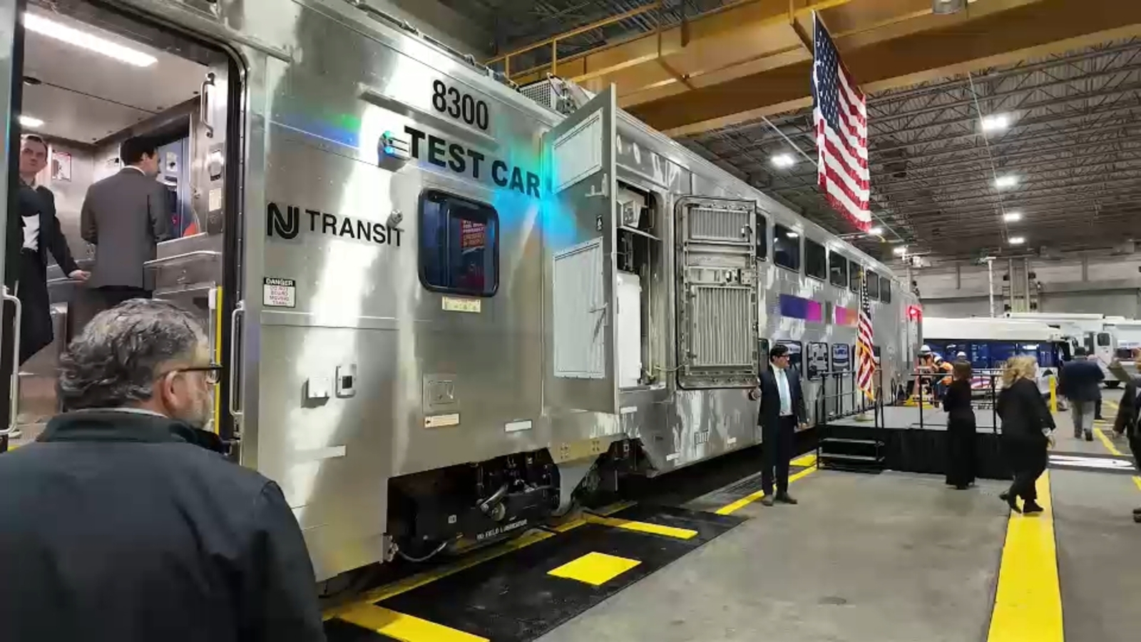 New Jersey Transit unveils new multi-level train cars going into service this year
