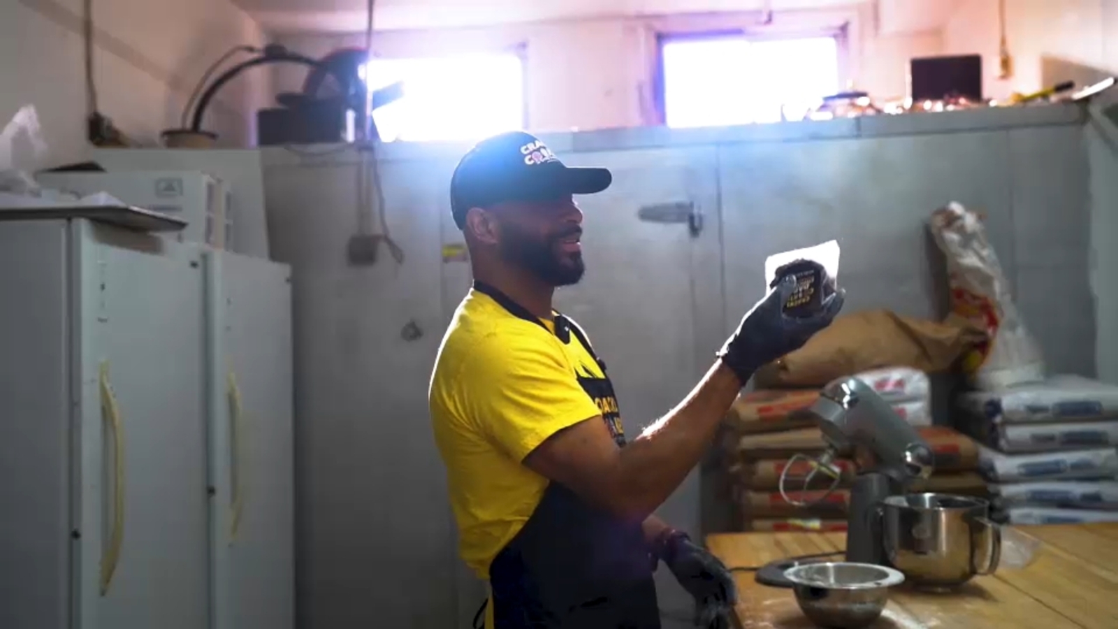 Bronx baker brings Dominican-inspired flavors to NYC with Crackl Cookies