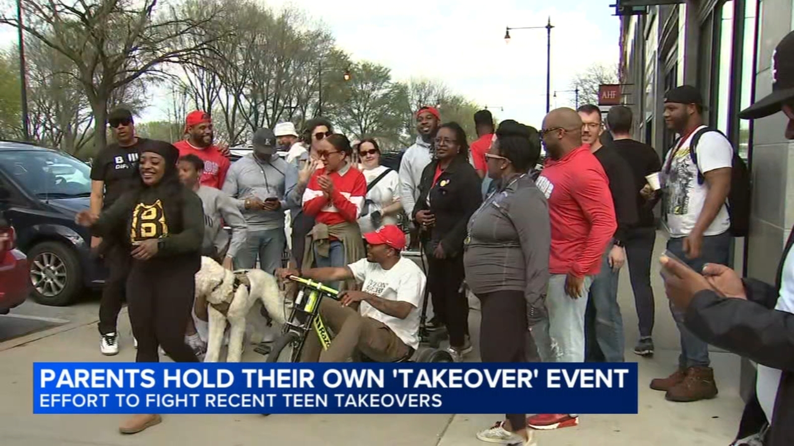 Родители организовали собственный сбор в ответ на запланированный «подростковый захват» в Гайд-парке