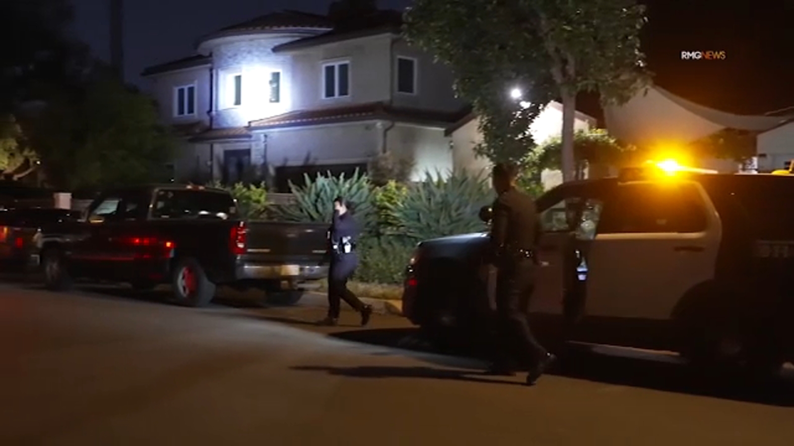 Los Angeles crime: Burglars target 2 Valley Village homes within ...