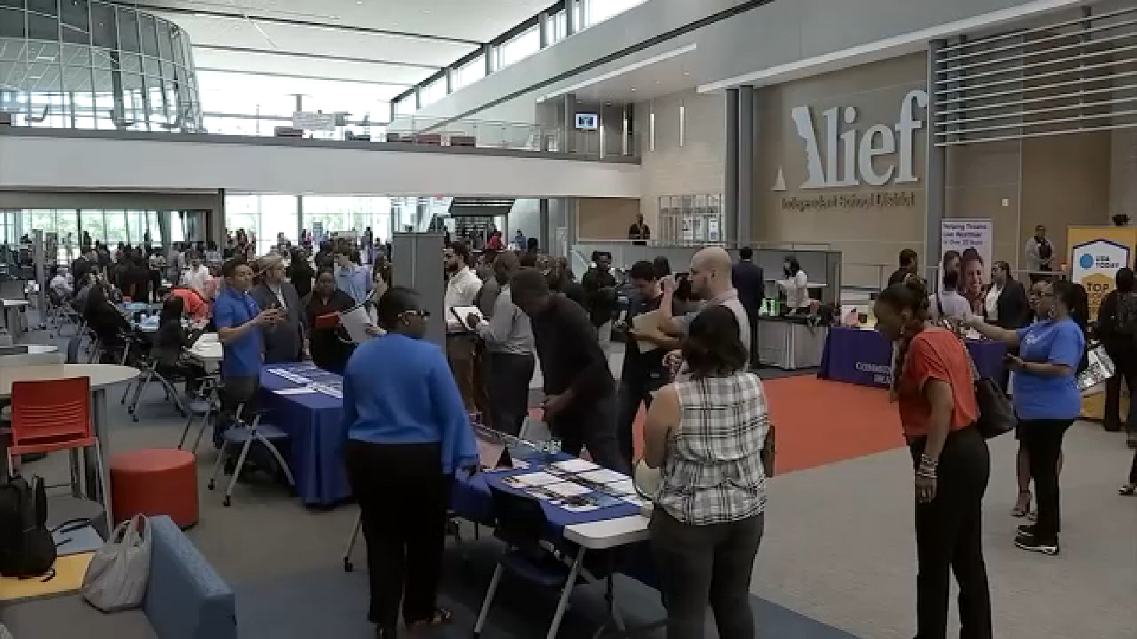 With school break coming, ABC13's Who's Hiring job fair offers young adults opportunities