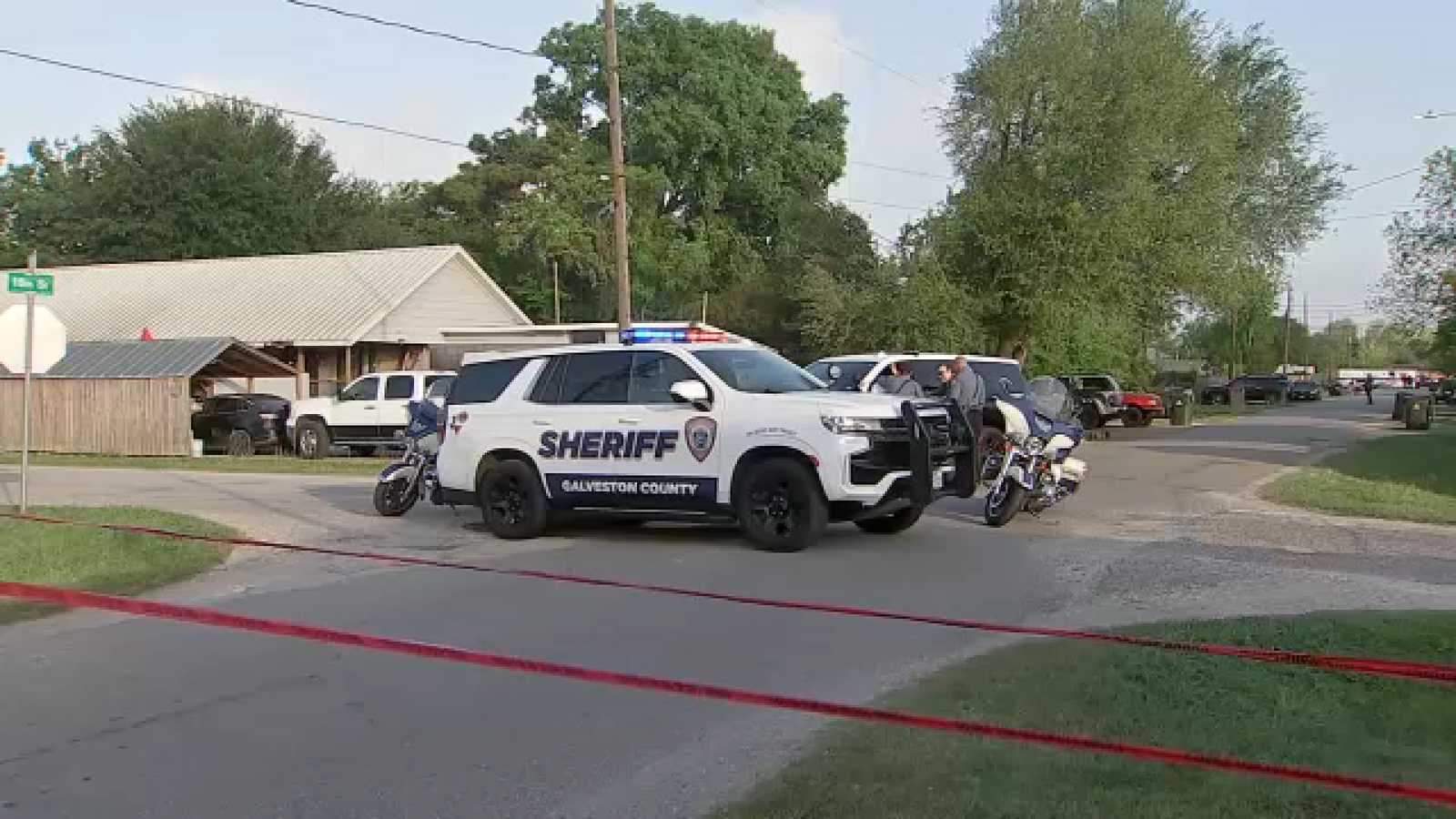 Heavy police presence spotted at home of suspect in Texas Killing Fields case