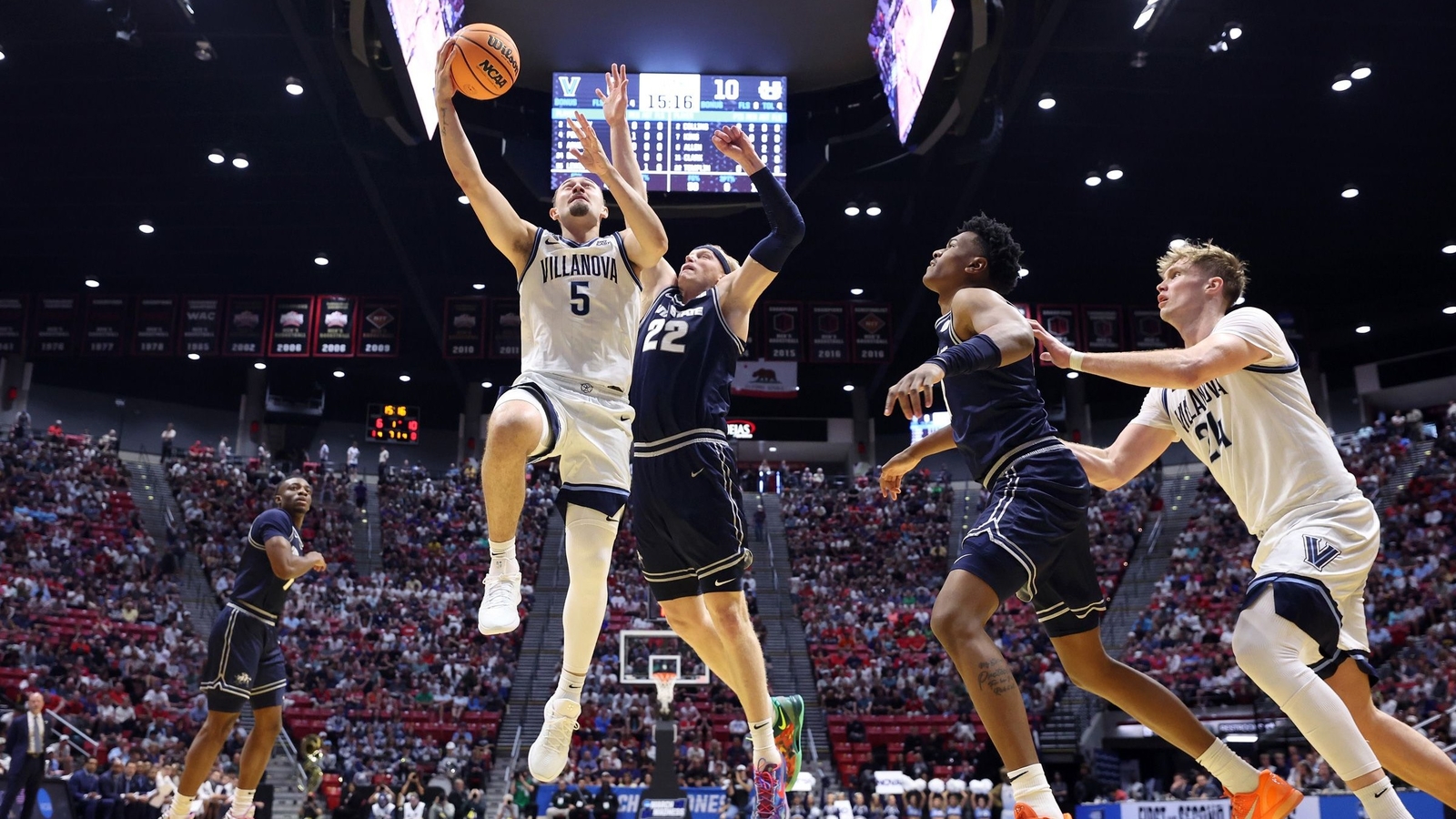 Villanova, Notre Dame hoops teams set to visit the Pope Leo in Rome ...