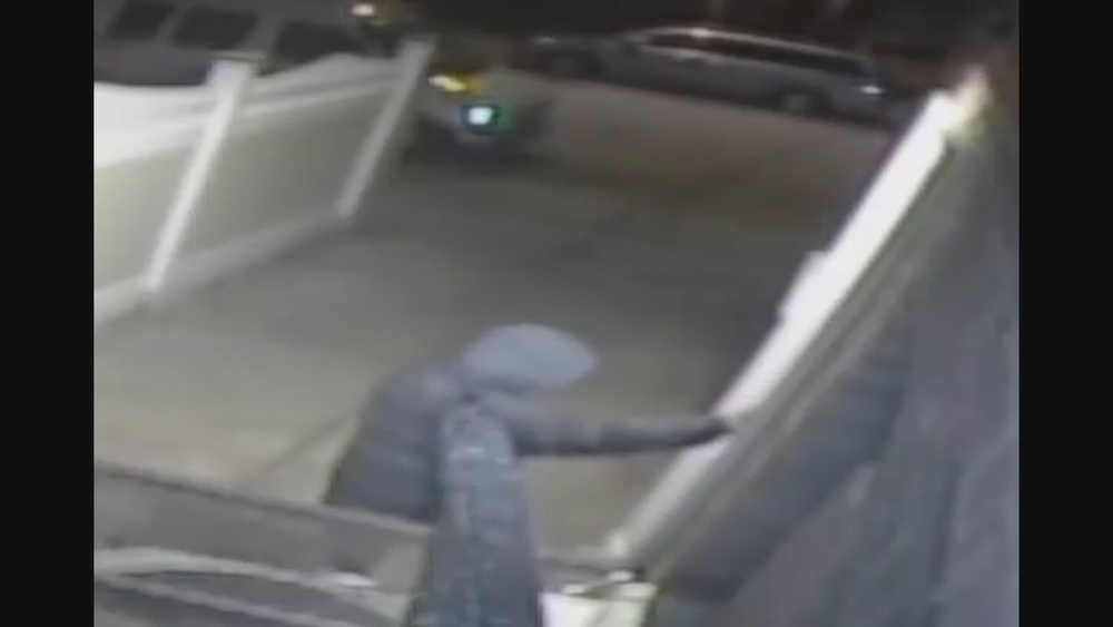 Suspect caught spray painting Isalmic center