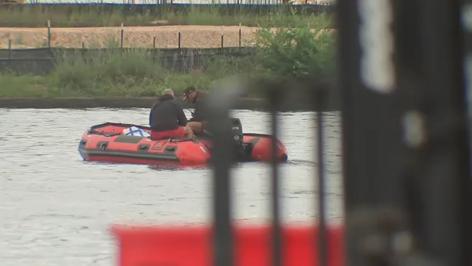 Ένας συμμετέχων του Ironman πνίγηκε στη λίμνη Γούντλαντς κατά τη διάρκεια του τριάθλου, σύμφωνα με αξιωματούχους