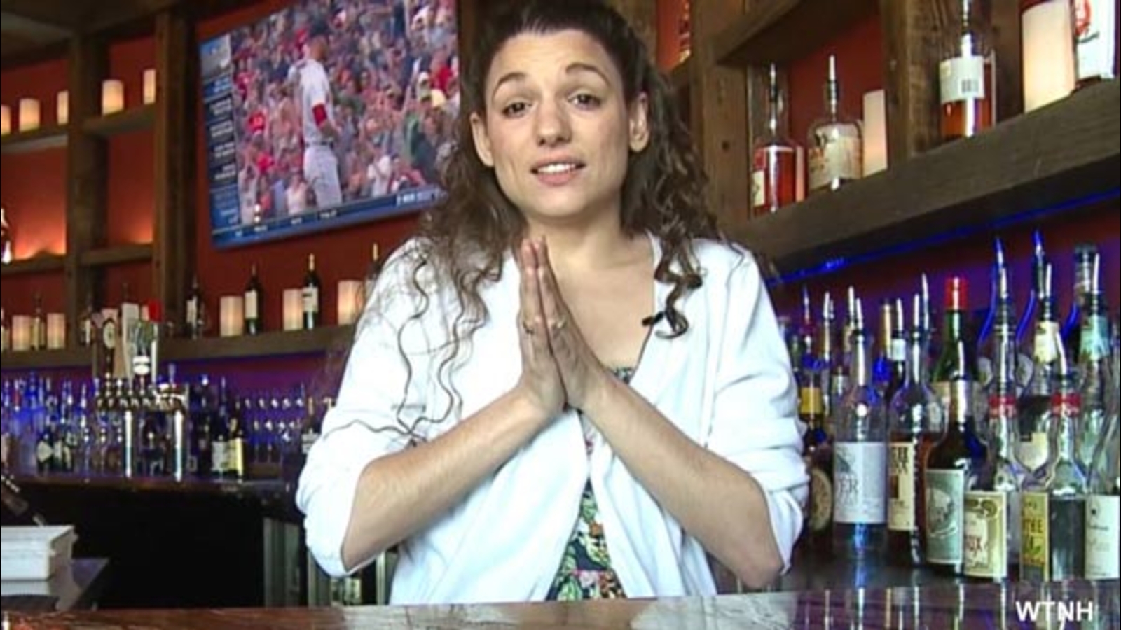 Connecticut waitress unexpectedly receives 500 tip after customer