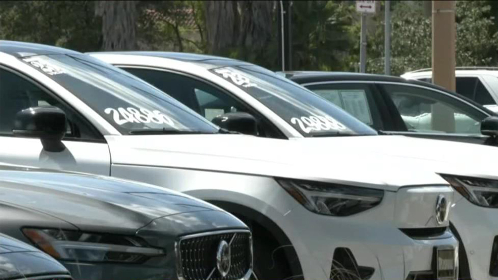 Expert gives advice for buying pre-owned electric vehicles