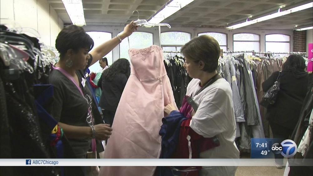 Glass Slipper Project provides dresses, shoes and more to girls for prom