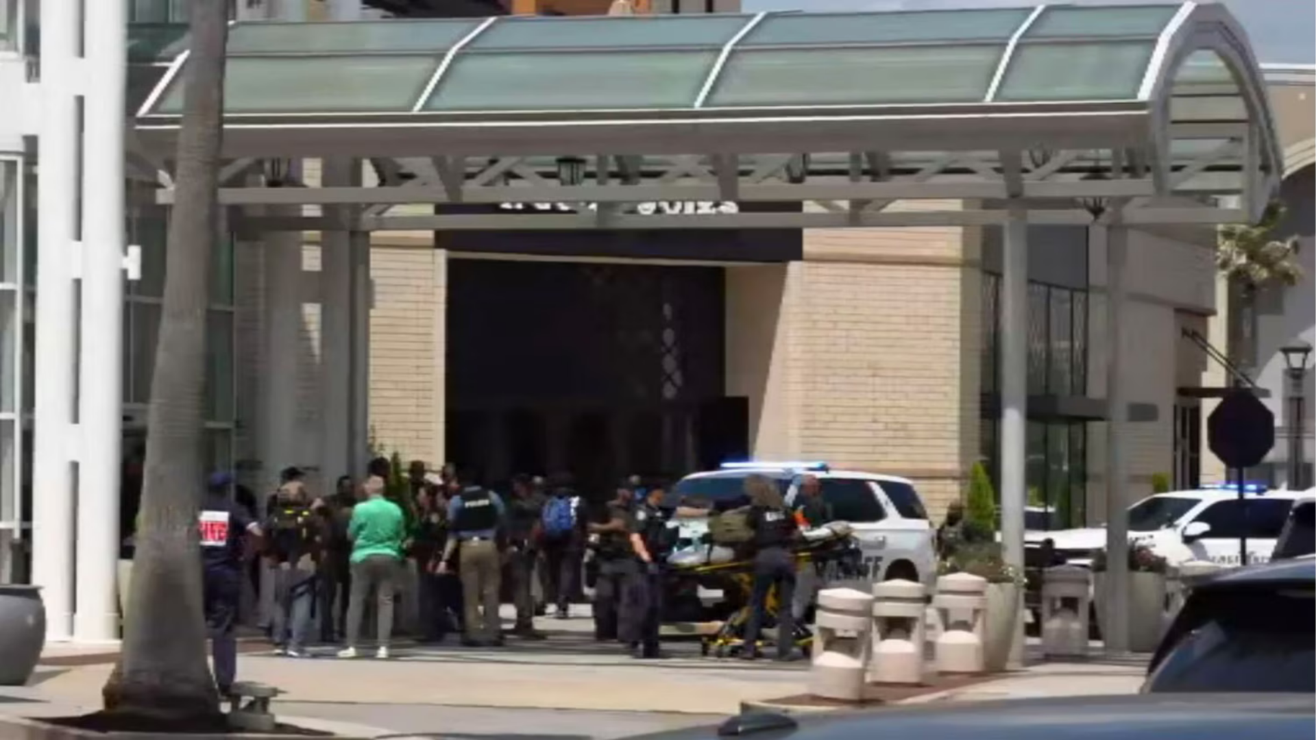 Authorities respond to a shooting at the Mall of Louisiana in Baton Rouge, April 23, 2026.