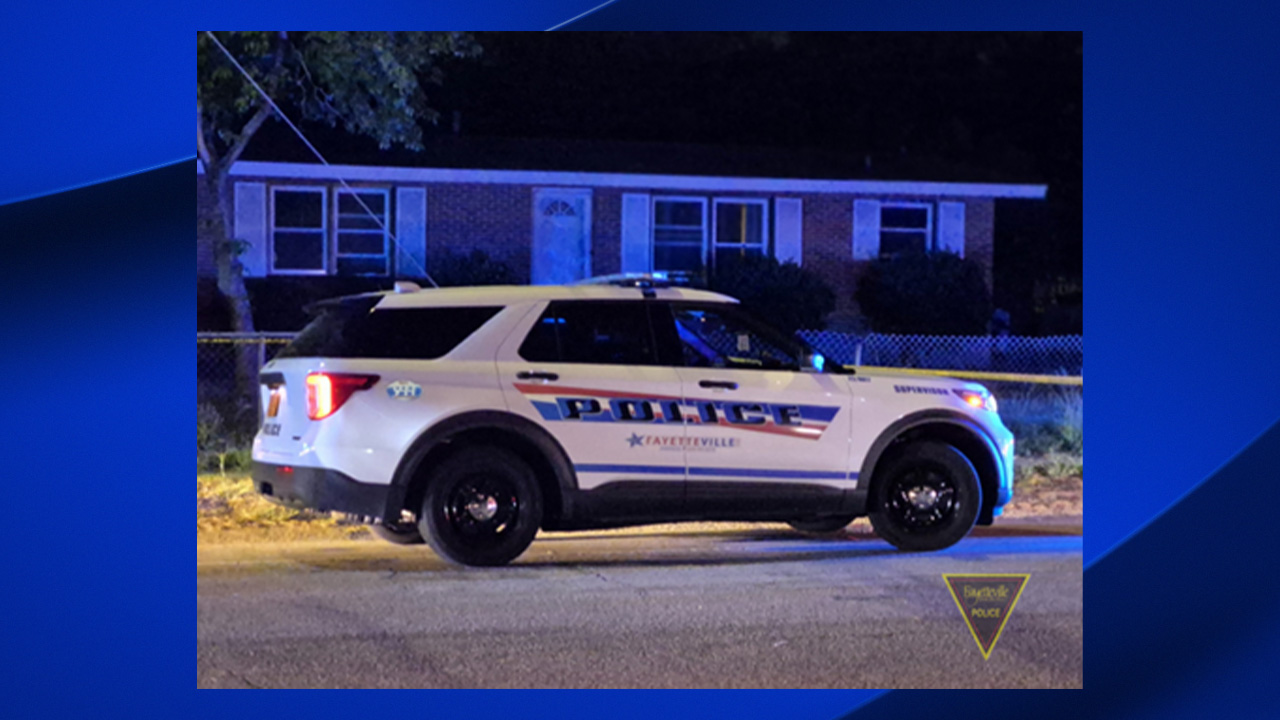 Man dead after shooting at Fayetteville home, police say