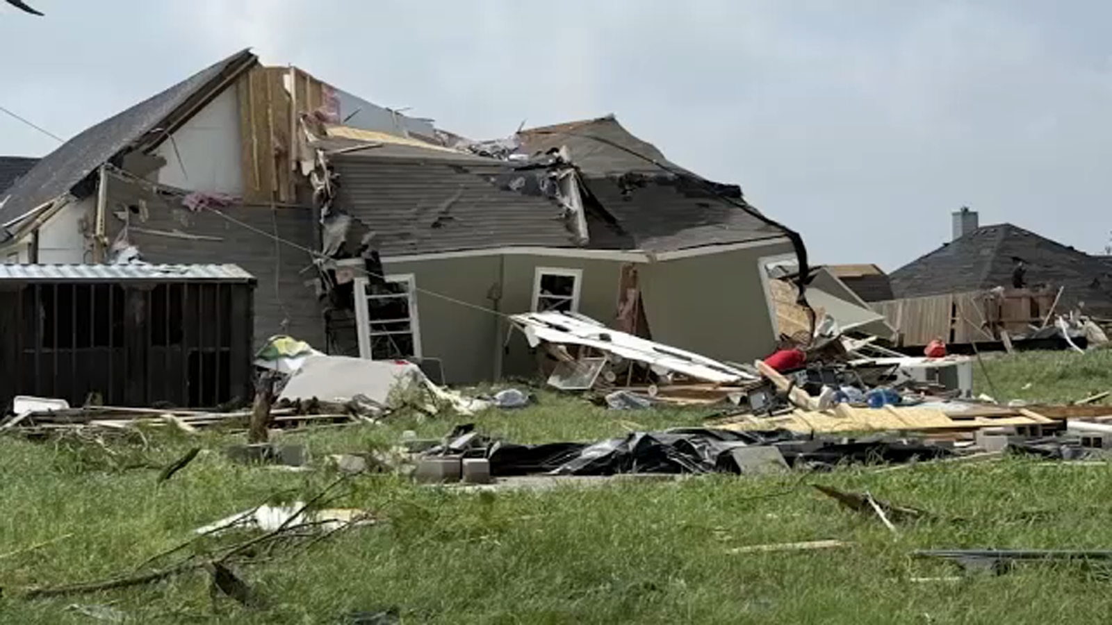 Former Merced County Deputy Sheriff hospitalized after tornado destroys Texas home