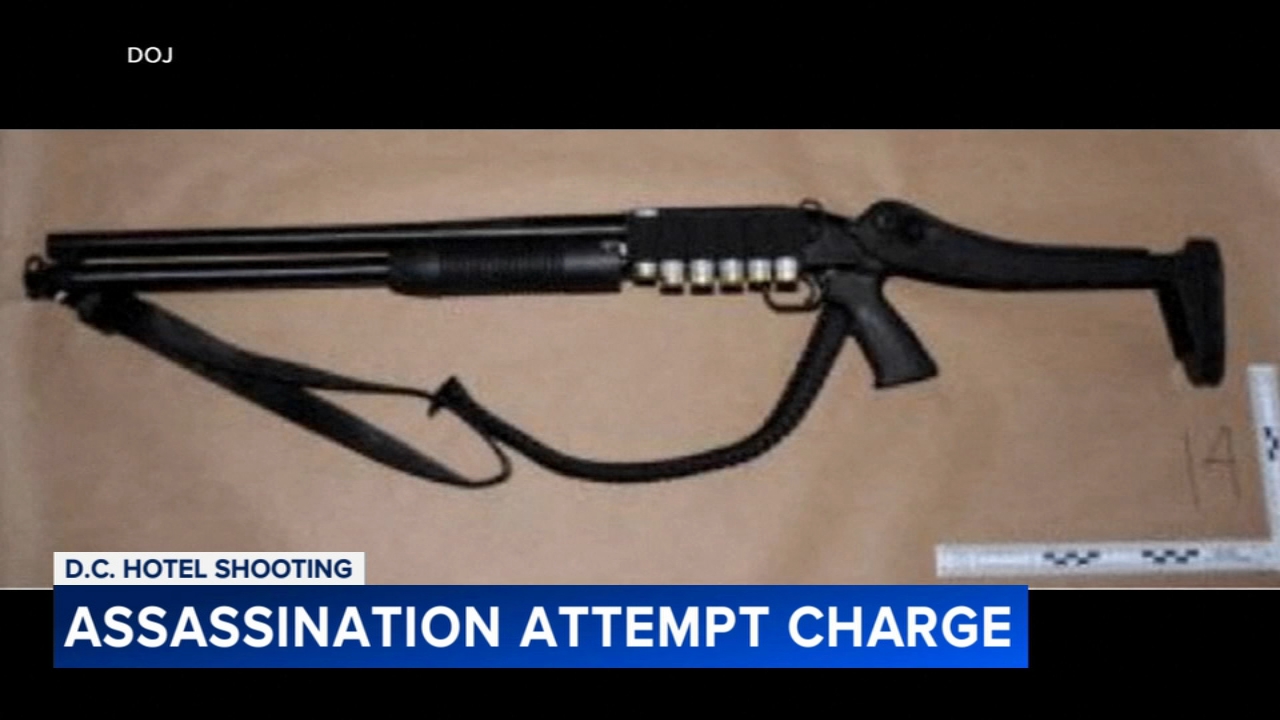 Officials release images of weapons WHCD suspect had