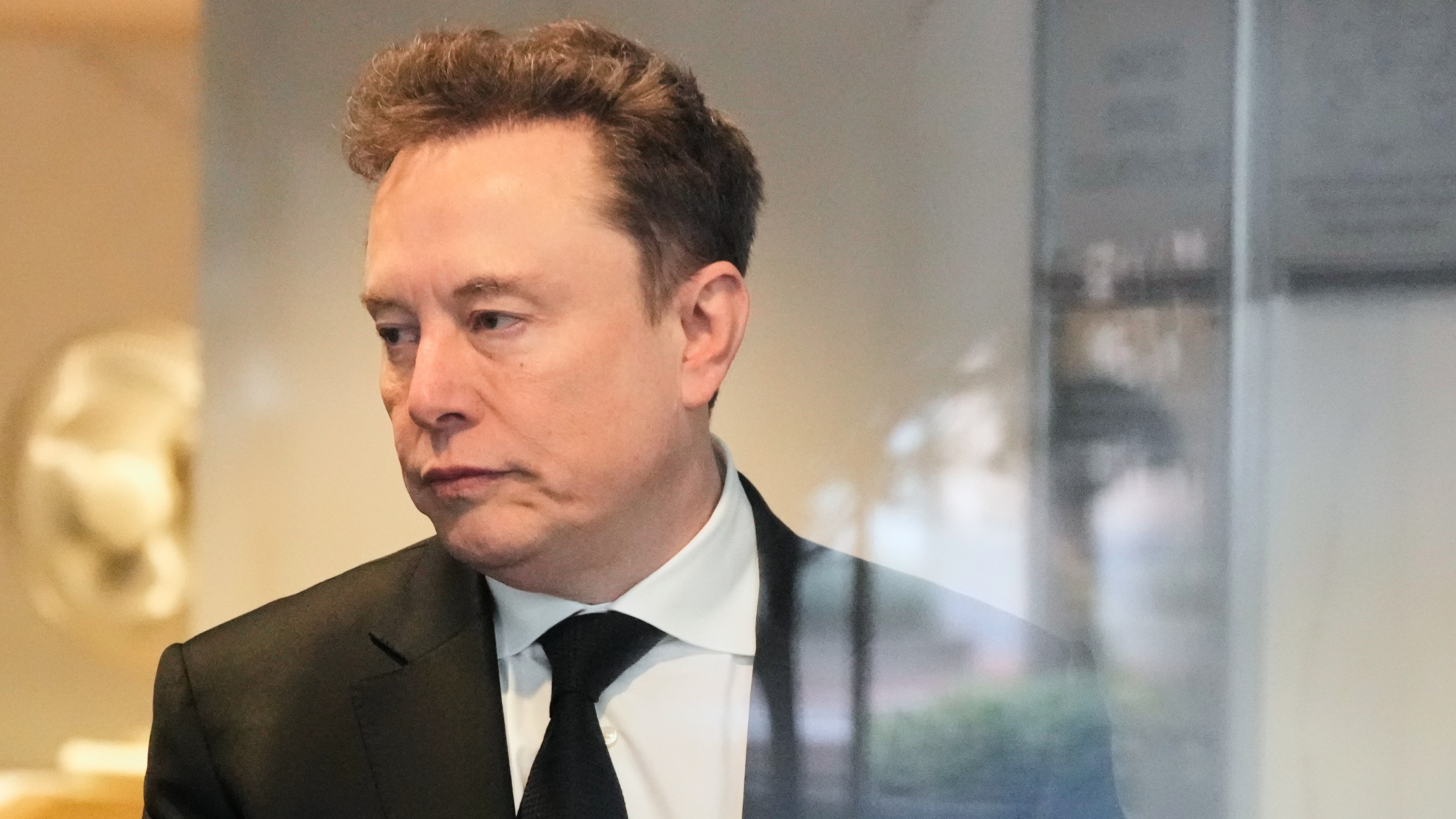 Elon Musk takes stand in trial vs. Sam Altman that could reshape AI's future