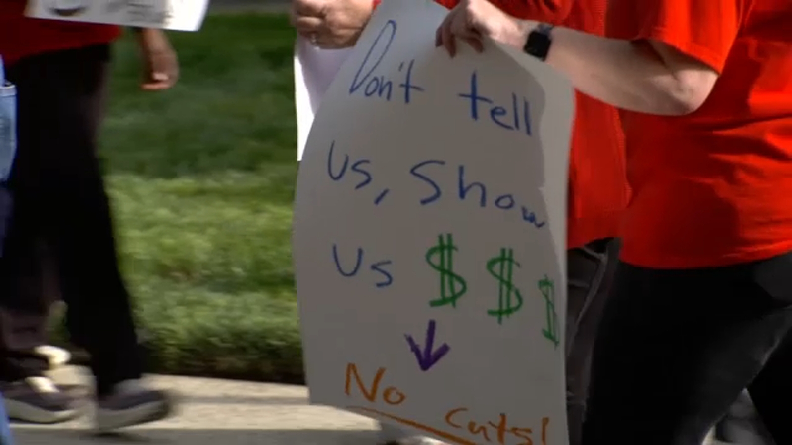Thousands of educators expected to rally at Halifax Mall over budget, pay concerns