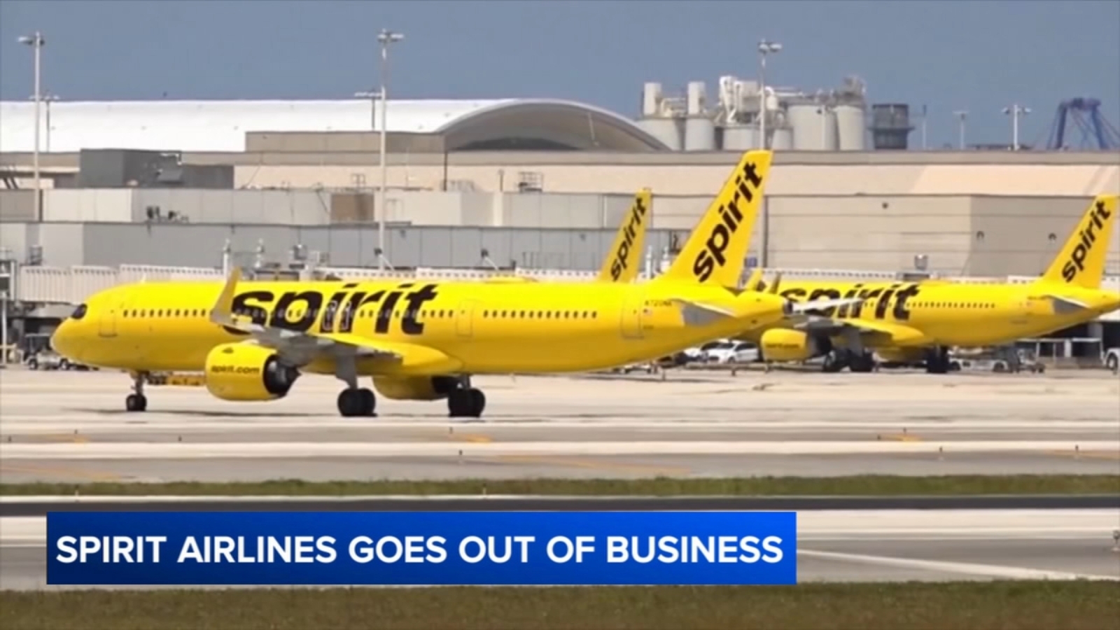 Travelers scramble after Spirit Airlines cancels all flights