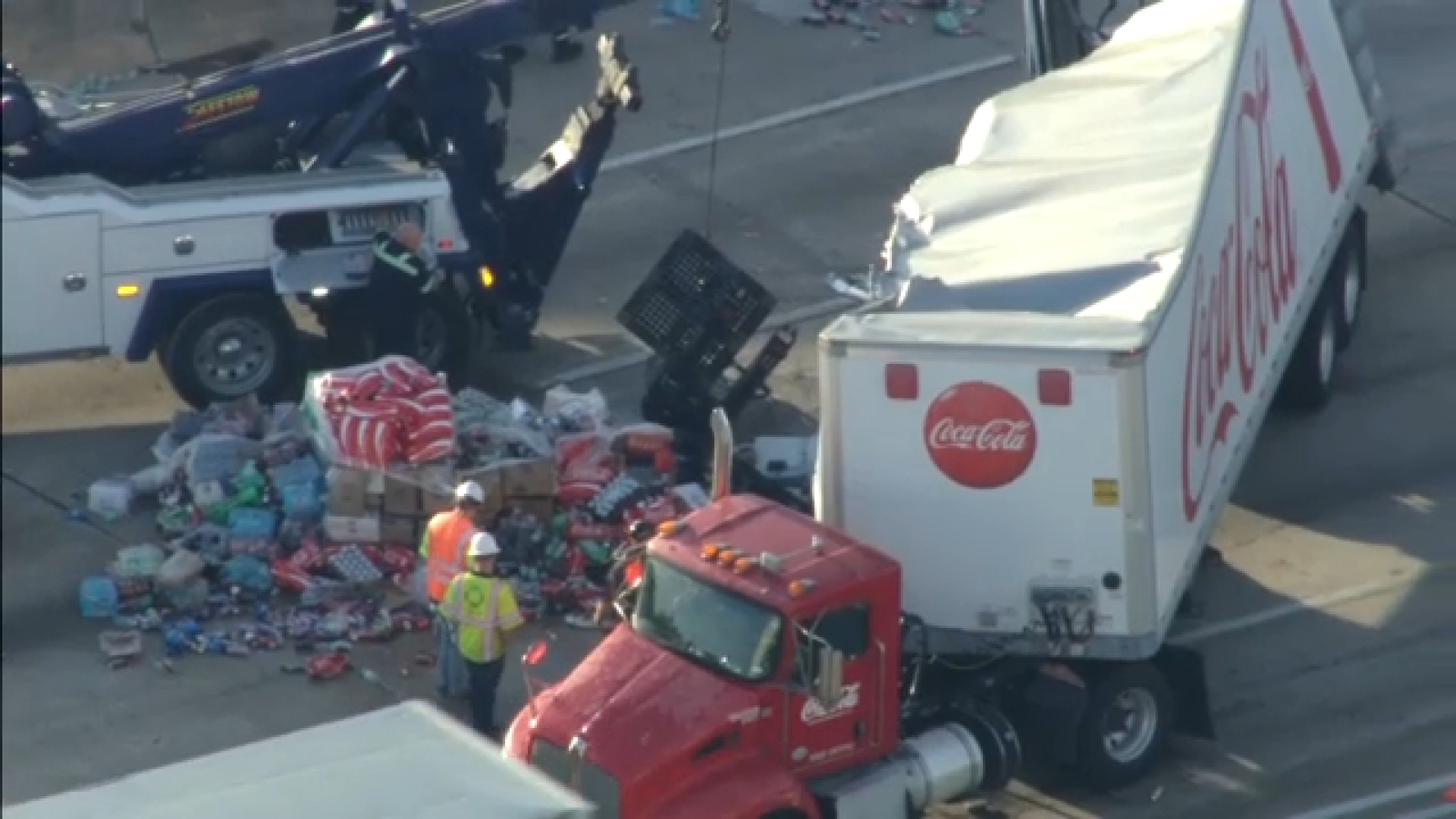 Overturned 18-Wheeler and Lost Load Snarl Houston-Area Highways; No Injuries Reported — image 2