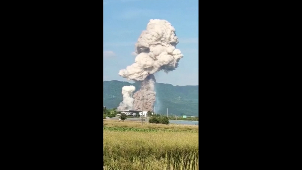 Explosion at a fireworks plant in China kills at least 26 people