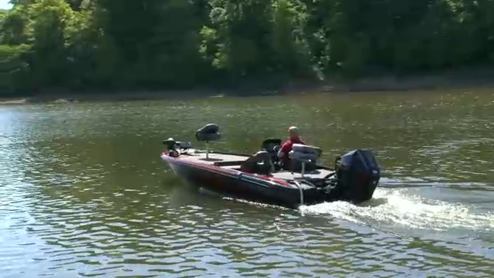 Low water levels on Wake County lake concern boaters