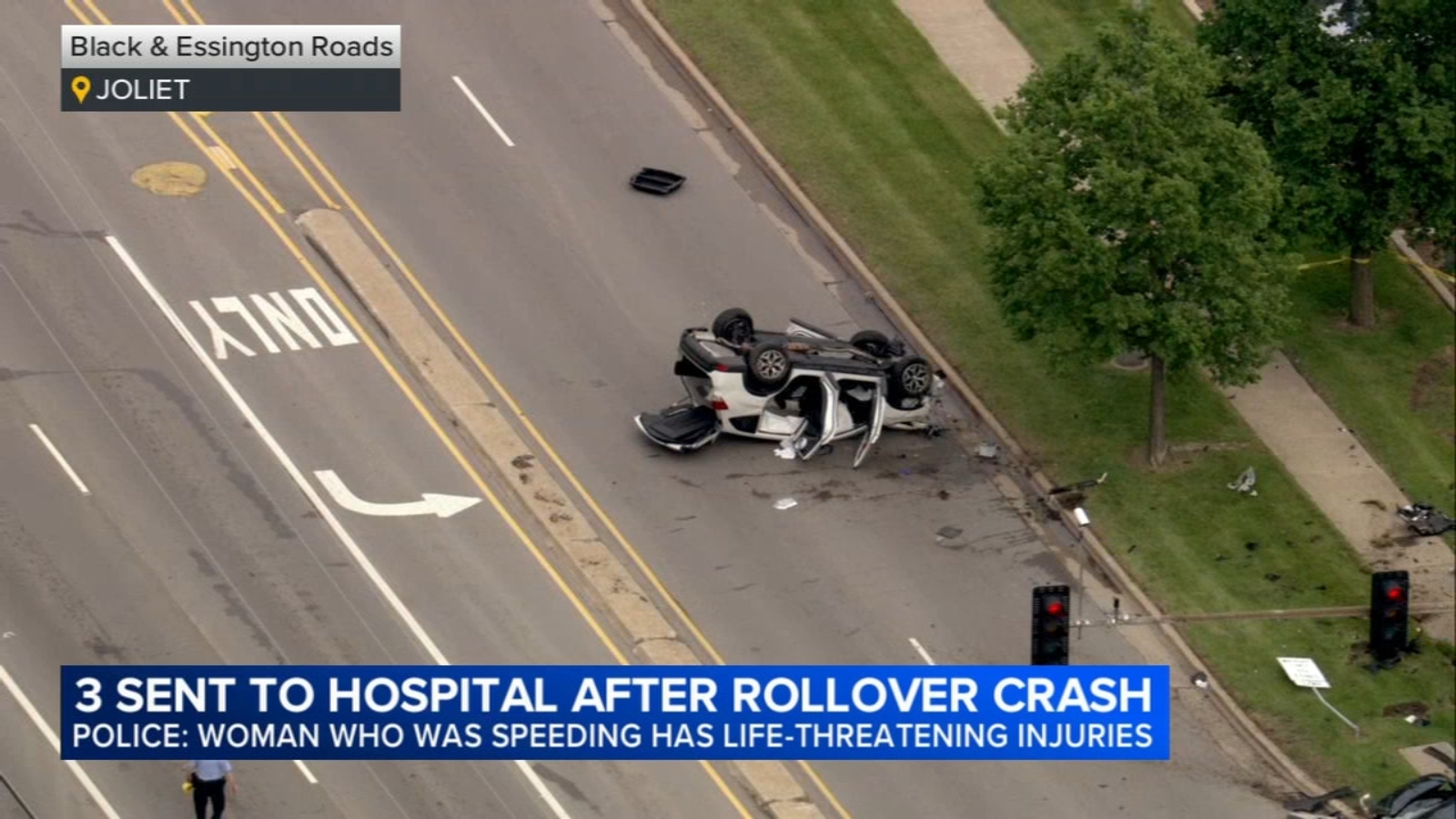 3 hospitalized after Joliet crash involving 3 vehicles