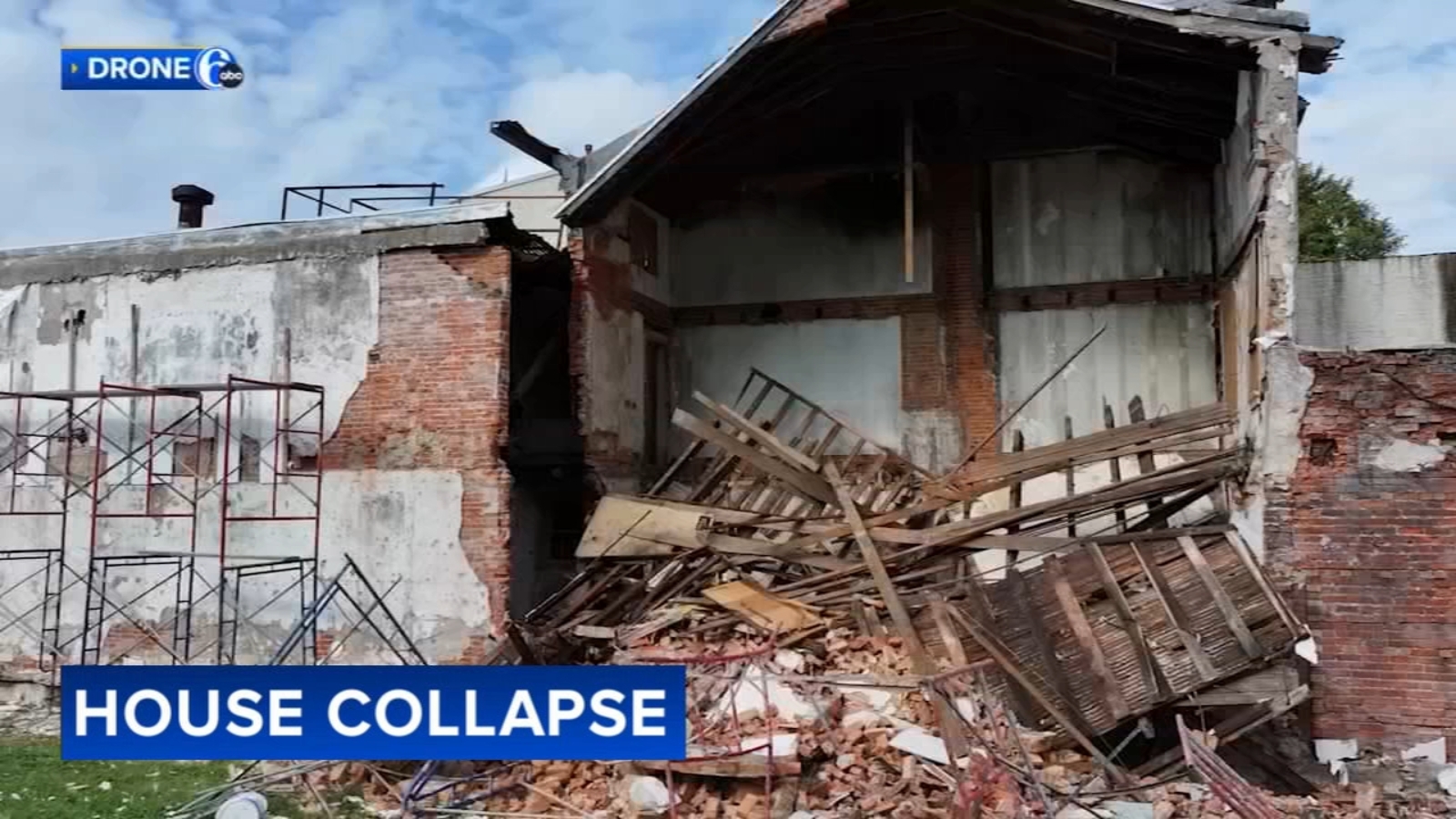 2 workers hurt after house collapses despite stop‑work order