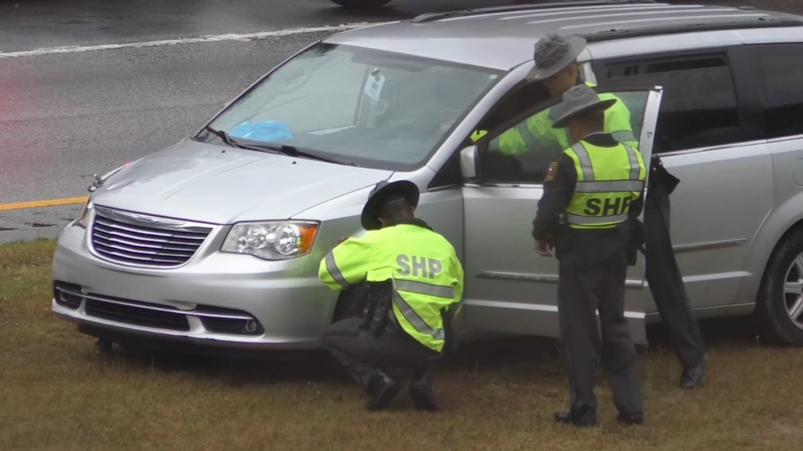 Pedestrian killed in crash on I-95 S in Cumberland County