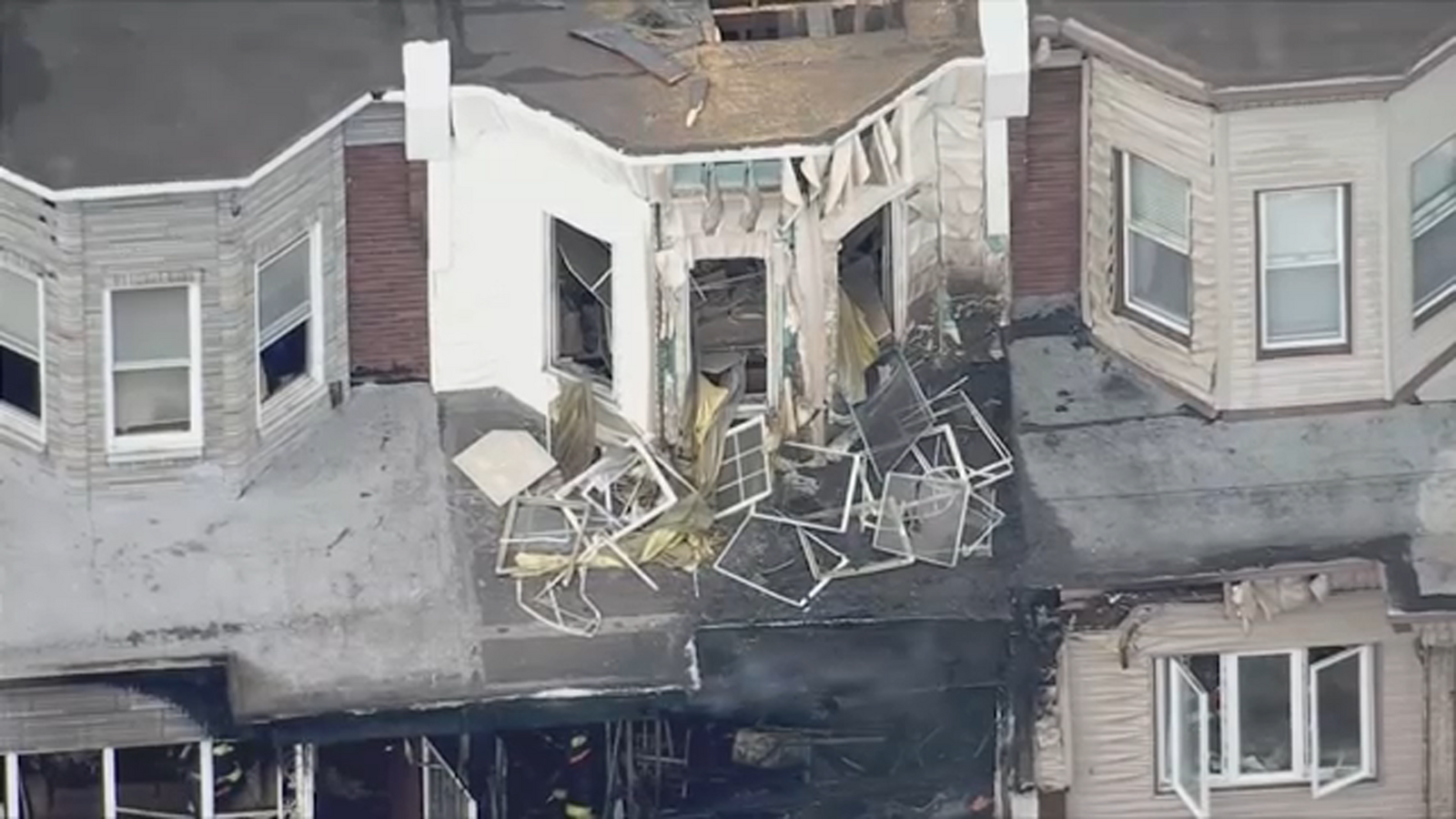 Woman dies day after row home fire in Philadelphia's Kingsessing ...