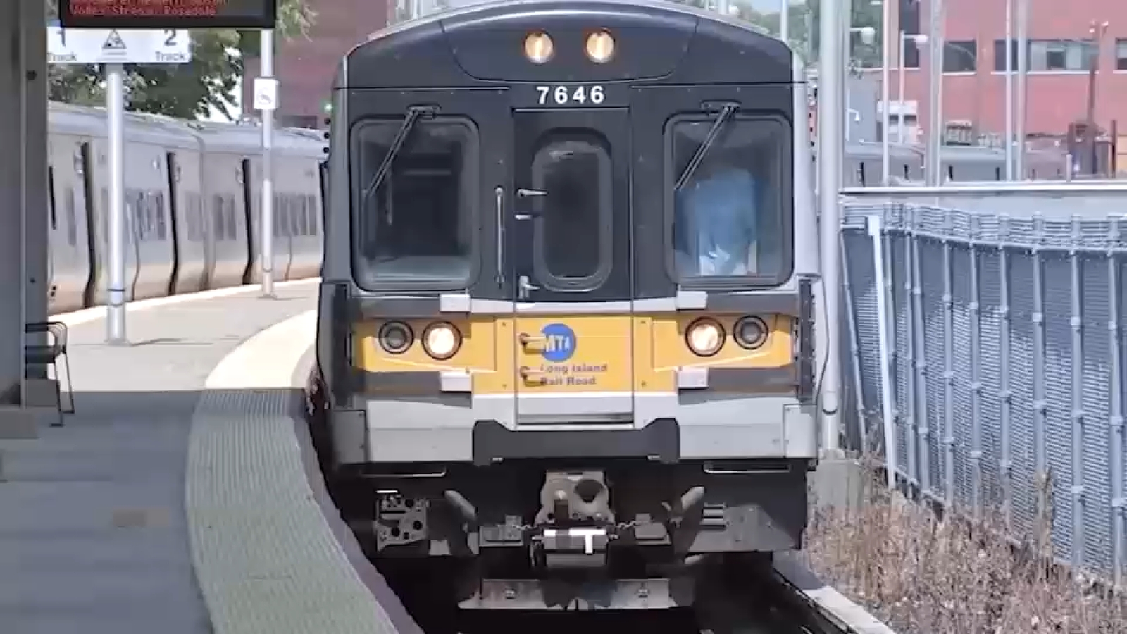 Unions, MTA resume talks ahead of looming LIRR strike threat
