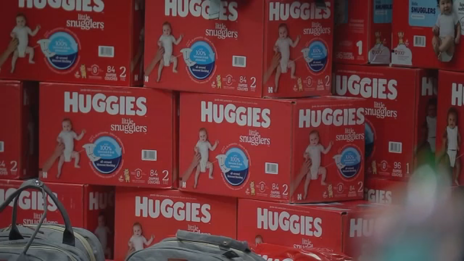 American Red Cross holds baby shower event to support military mothers