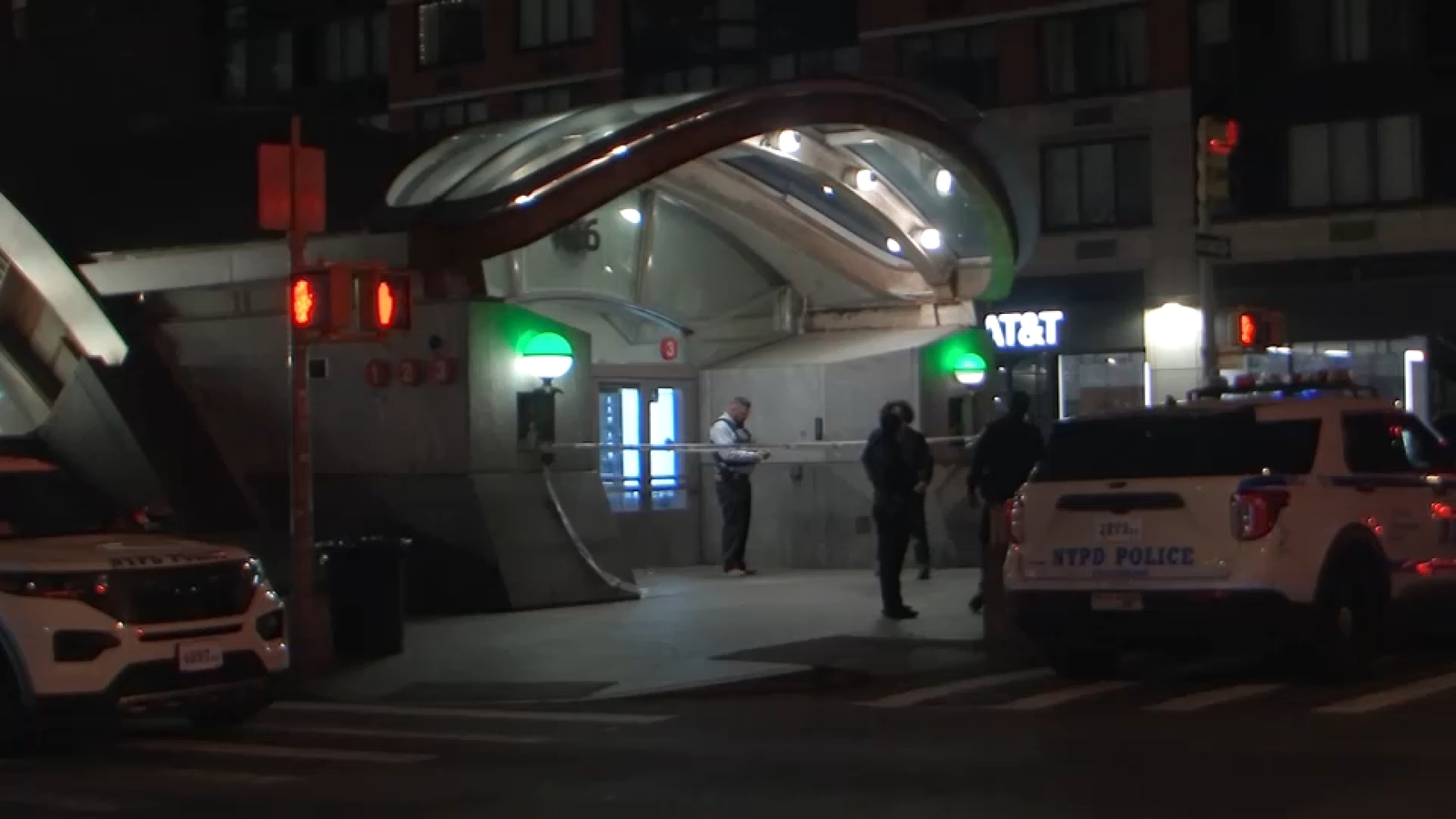 Man stabbed in stomach on the Upper West Side