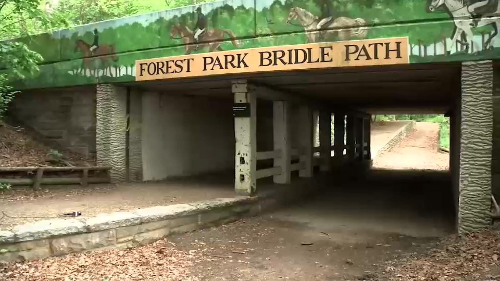 More antisemitic graffiti found across 2 parks in Queens